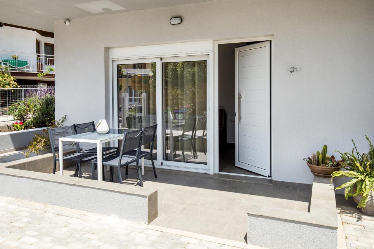 Linden Apartments Potos Ngoại thất bức ảnh